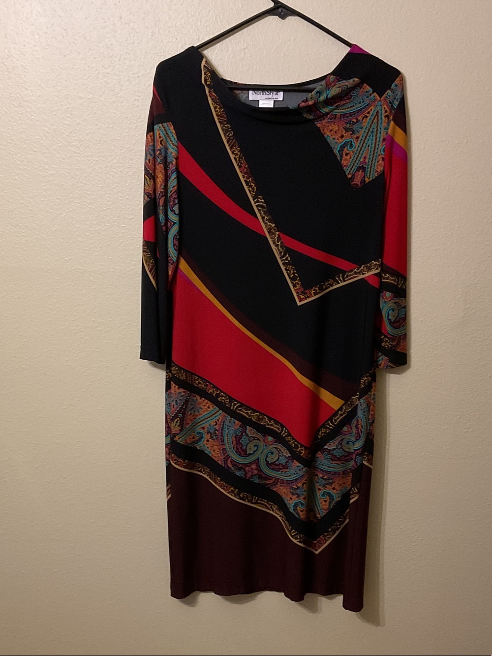 NorthStyle Black & Red Geometric/Paisley Midi Dress Size PS